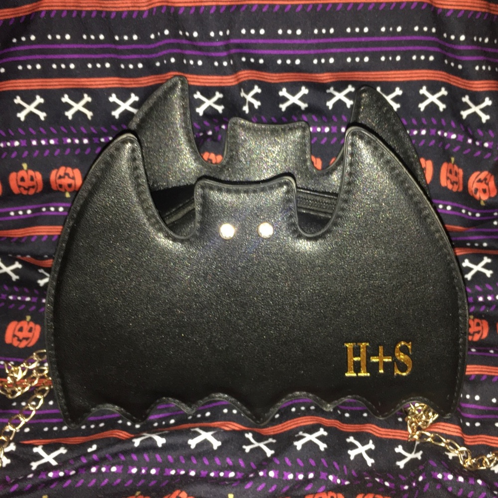 Black Bat Purse